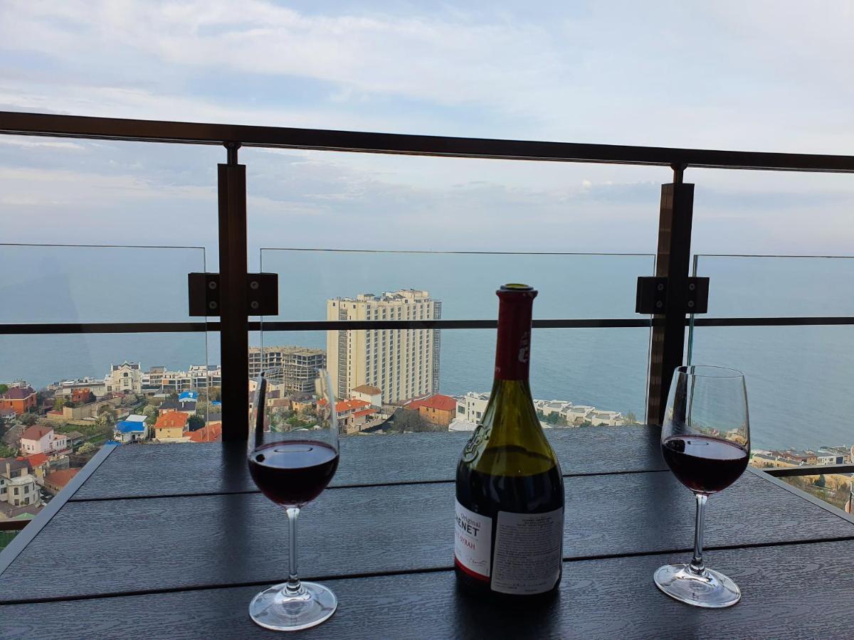 Level 24 - Sea & Sky View Apartment Одеса Екстериор снимка