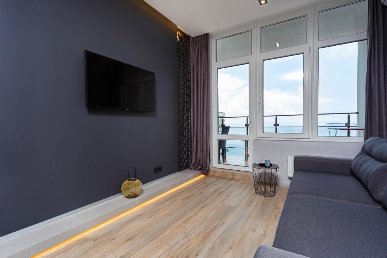 Level 24 - Sea & Sky View Apartment Одеса Екстериор снимка