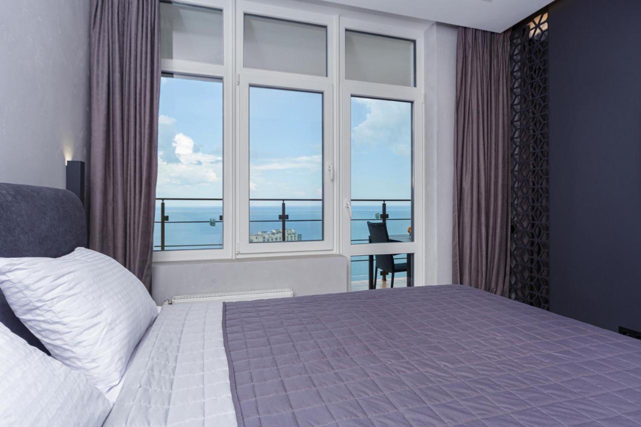 Level 24 - Sea & Sky View Apartment Одеса Екстериор снимка