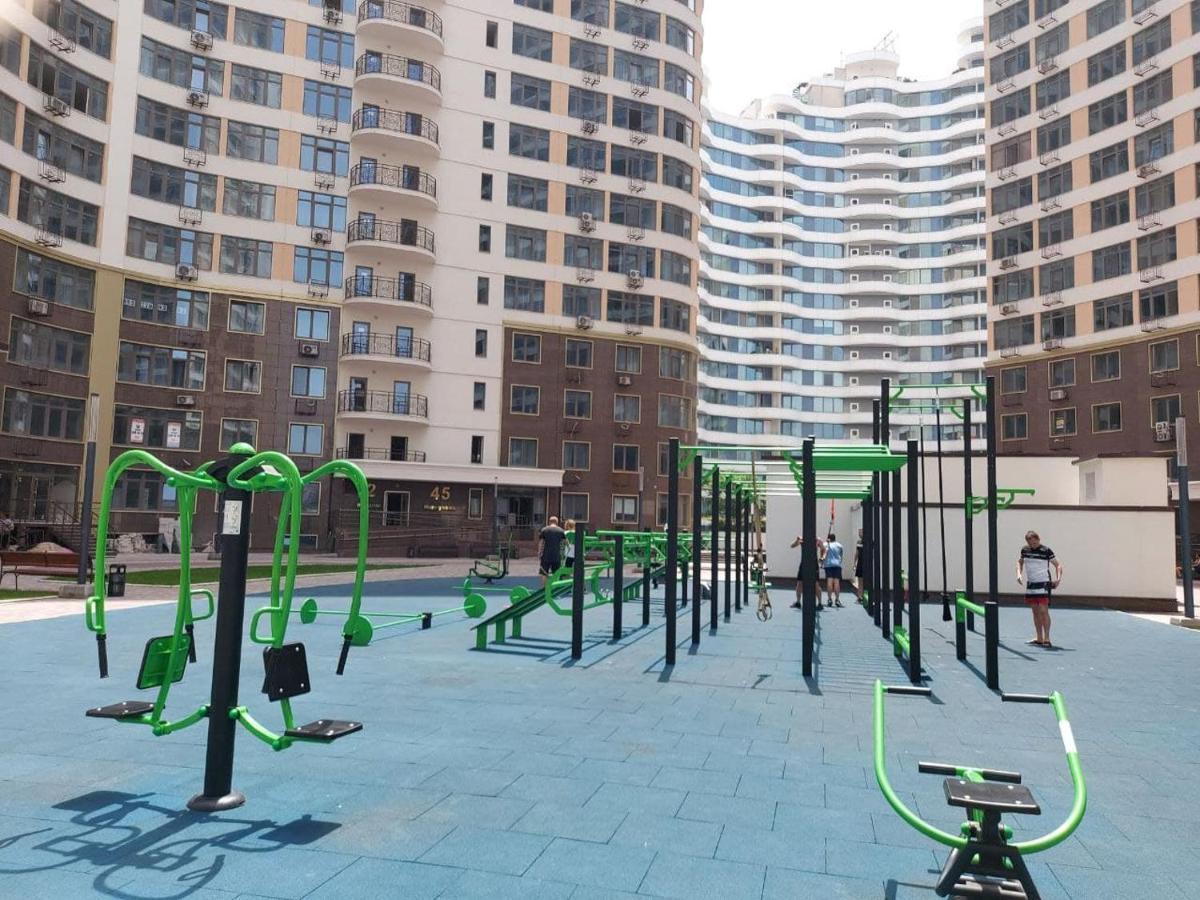 Level 24 - Sea & Sky View Apartment Одеса Екстериор снимка