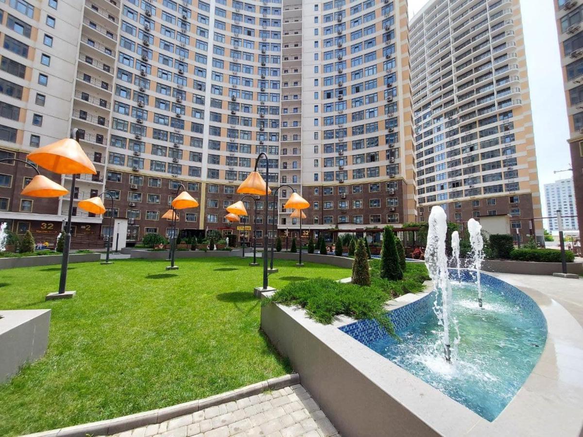 Level 24 - Sea & Sky View Apartment Одеса Екстериор снимка