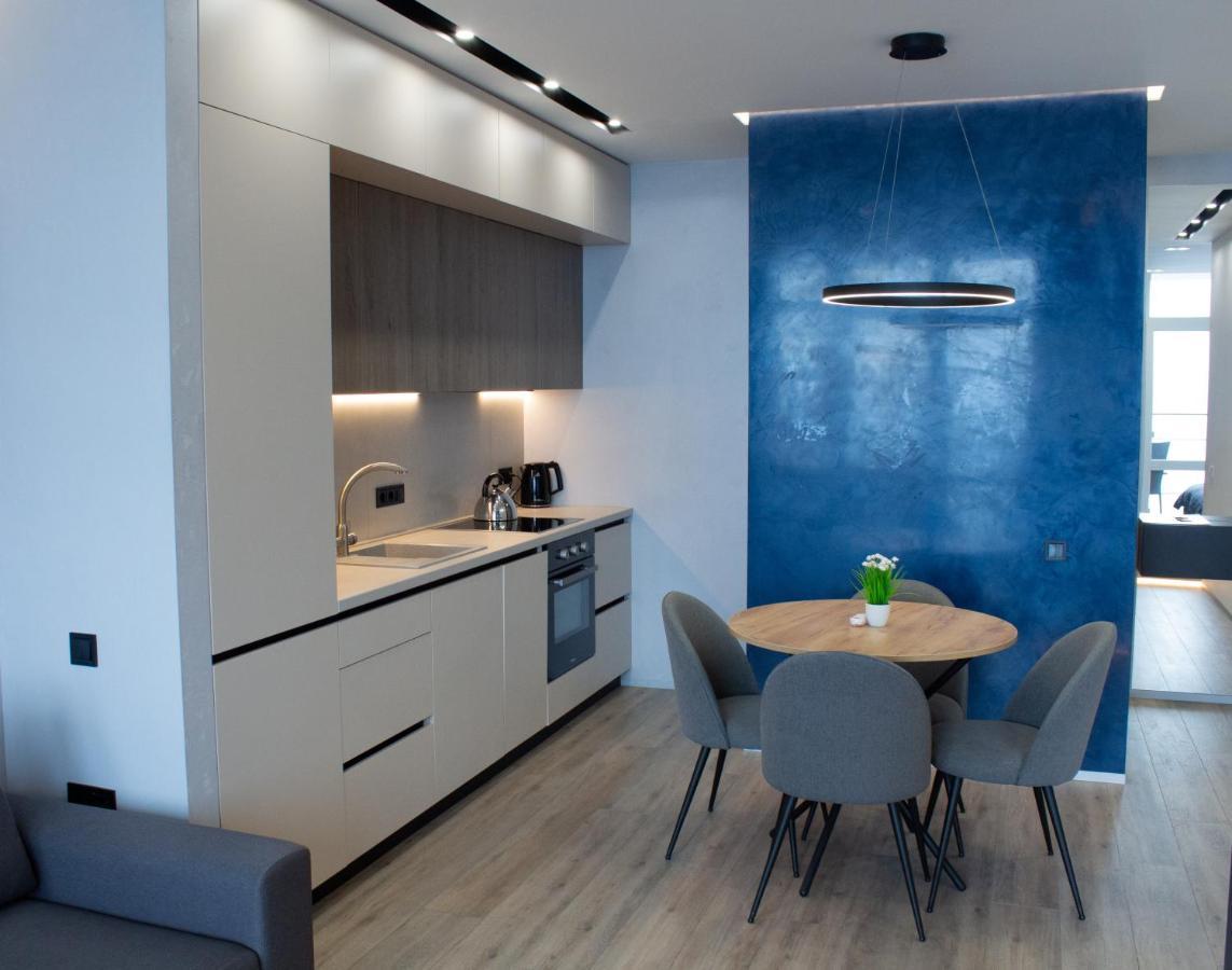 Level 24 - Sea & Sky View Apartment Одеса Екстериор снимка